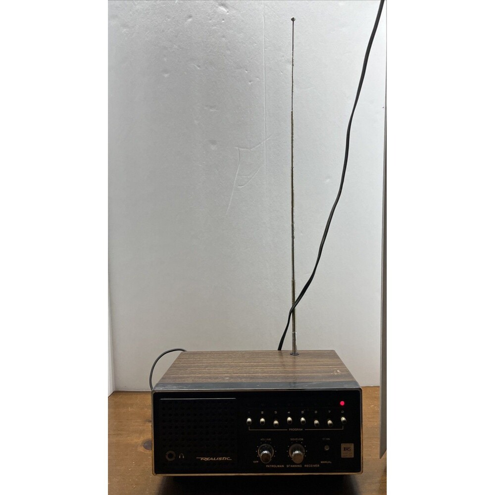 REALISTIC Patrolman Scanner Receiver PRO-52 Model #20-121 VHF High & Low Vintage